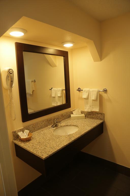 Budget Inn - Washington Εξωτερικό φωτογραφία